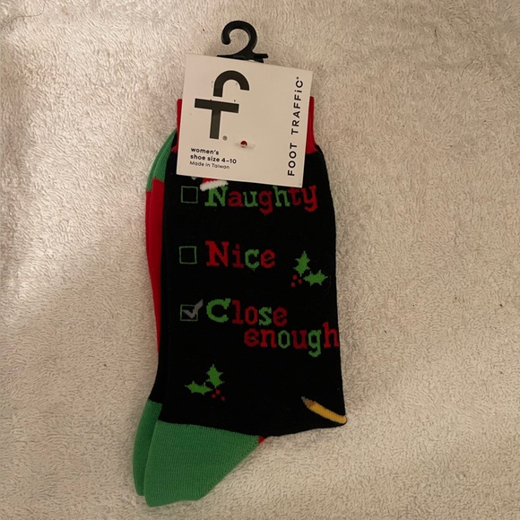Christmas Crew Socks Black Red Green Naughty Nice Holiday by Foot Traffic NWT - Picture 1 of 6